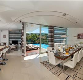 5 bedroom villa with heated infinity pool and sea views near Milna, Brac Island, sleeps 10